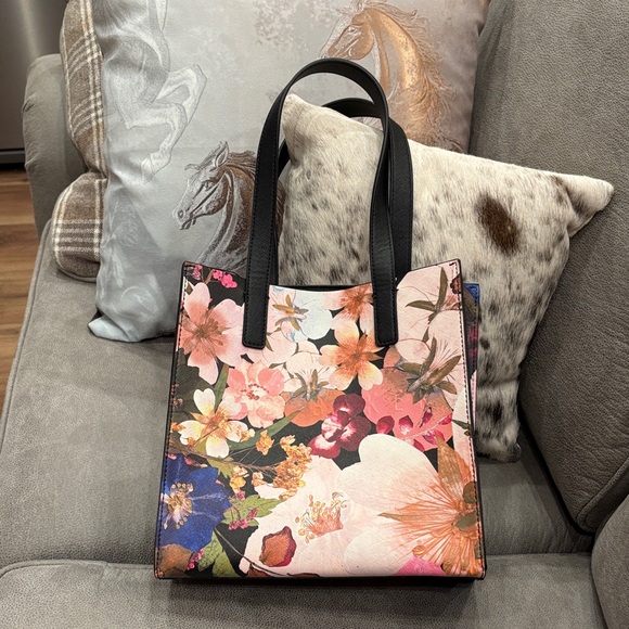 Ted Baker of London Handbags - Ted Baker of London Floral Print Tote Bag with Black Handles - Pink Multi